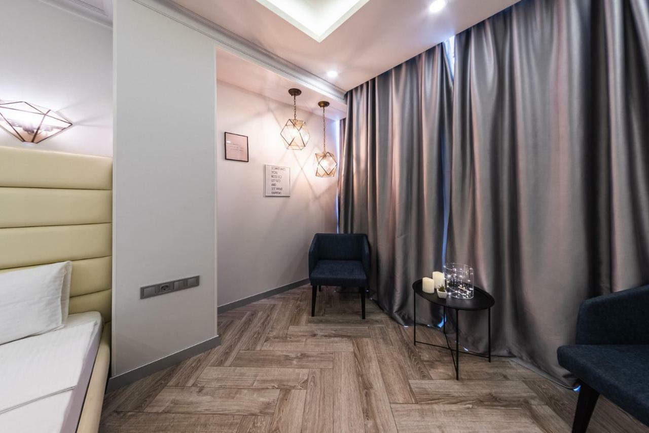 Ferienwohnung Gagarin Studio Odessa Exterior foto