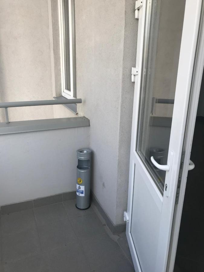 Ferienwohnung Gagarin Studio Odessa Exterior foto